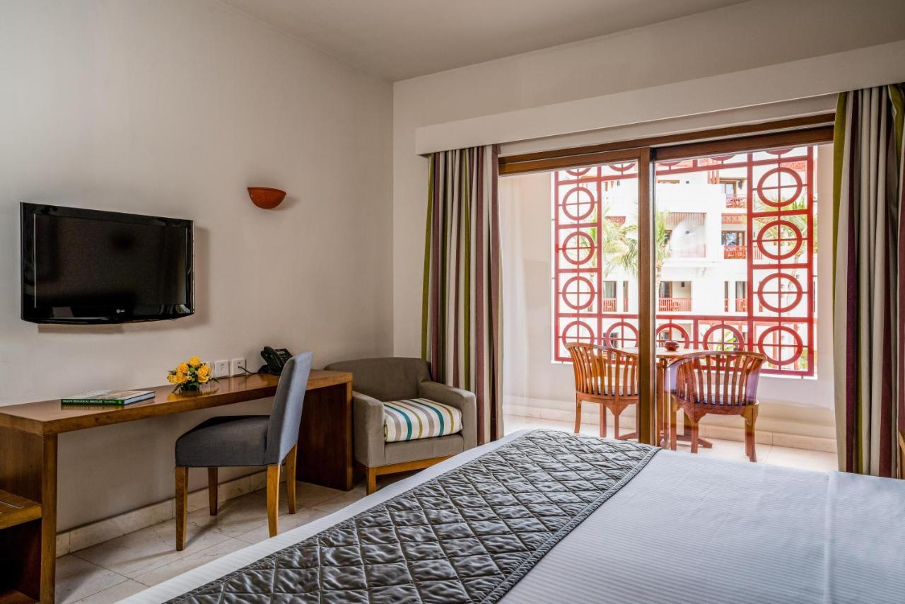 Sifawy Boutique Hotel As Sifah Exterior photo