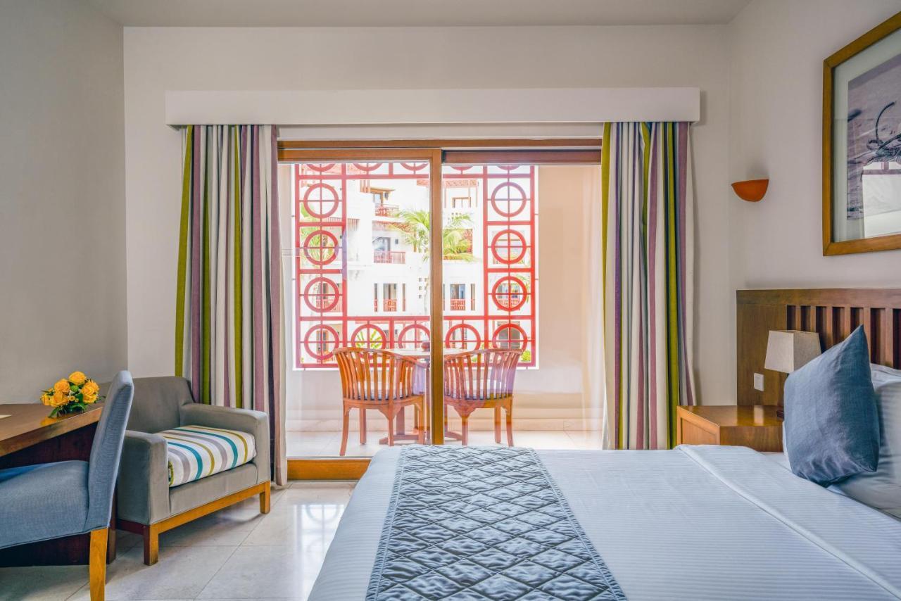 Sifawy Boutique Hotel As Sifah Exterior photo