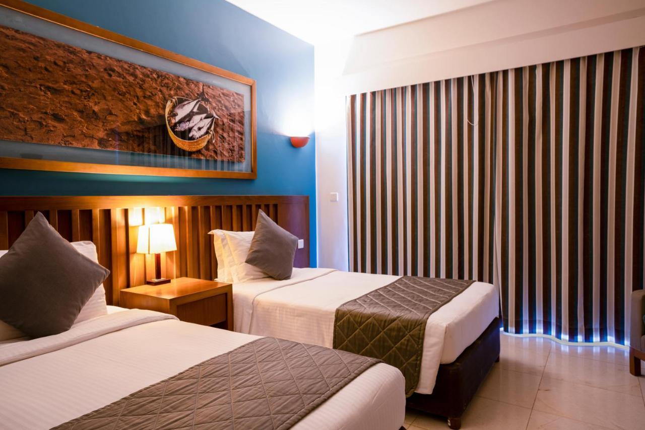 Sifawy Boutique Hotel As Sifah Exterior photo